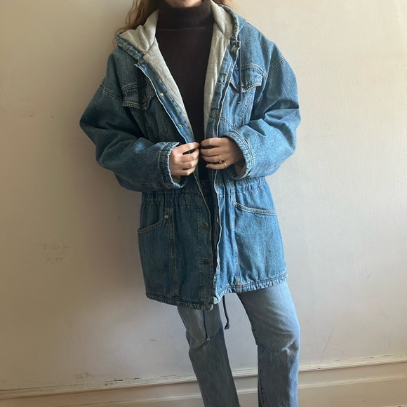 Vtg Levi’s Denim Hooded Mid Weight Jacket Fully Lined w/ Drawstring Waist Sz M - Picture 6 of 10